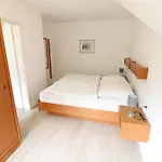 2 Im Haus Itjen